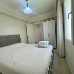Daıre Nebıoğlu *